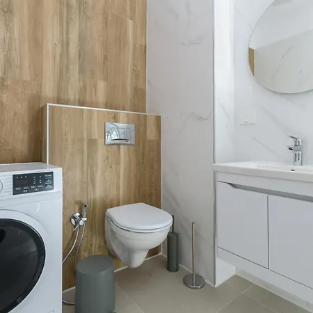 Hubix Suites - City Of Mara Timisoara Exterior photo